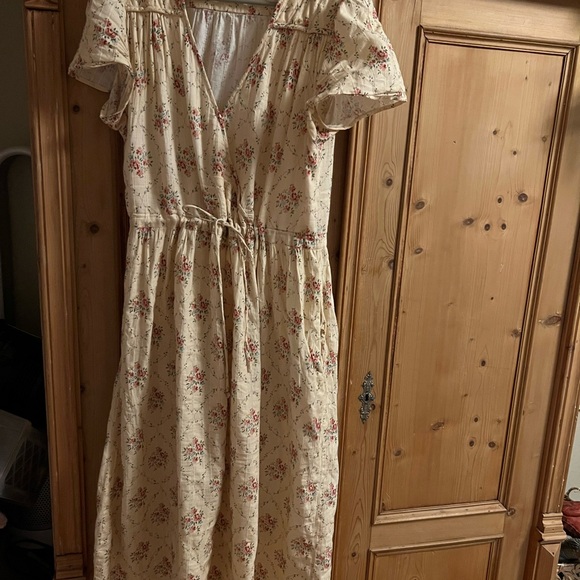 Sold - Picture 2 of 3